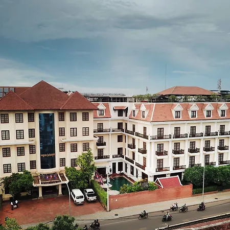 The Suite By Royal Crown Hotel-2